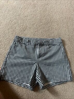 Old Navy Black and White Gingham Women's Shorts
